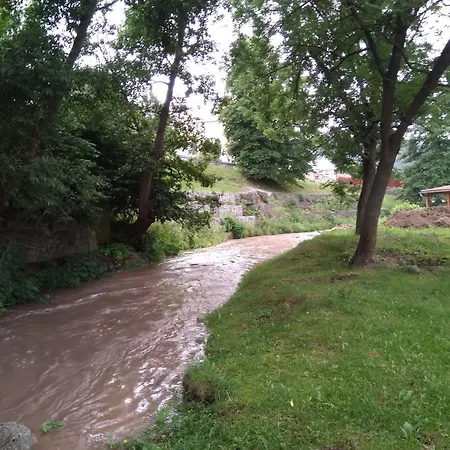 Patak Vendeghaz * Arka